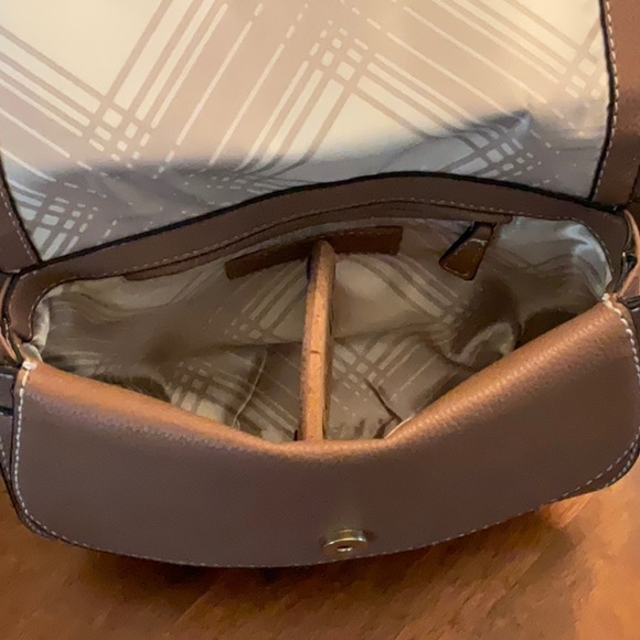 London Fog Crossbody bag - Picture 4 of 6